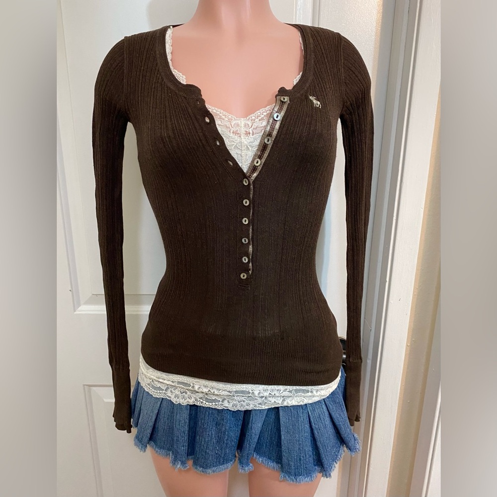 Y2k vintage Abercrombie ribbed button up knit Henley top